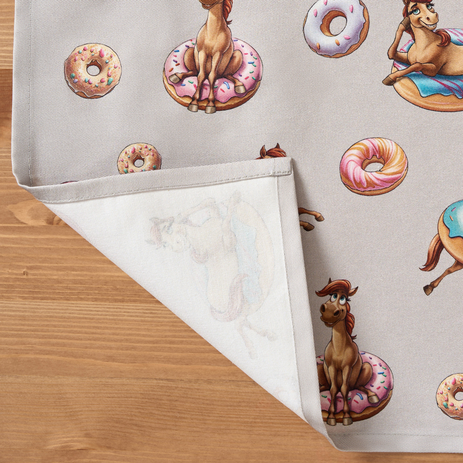 ФАРТУК "ЛОШАДЬ В ПОНЧИКАХ",60Х70СМ,100% ХЛОПОК,ТВИЛ,ПРОПИТКА