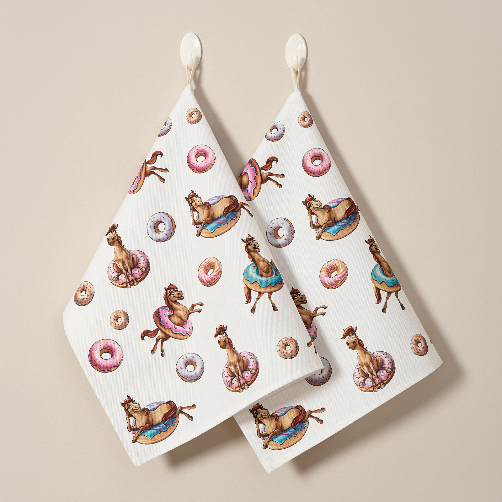 НАБОР ПОЛОТЕНЕЦ ИЗ 2ШТ "ЛОШАДЬ В ПОНЧИКАХ",БЕЛЫЙ,40Х60СМ ТВИЛ,100% ХЛОПОК